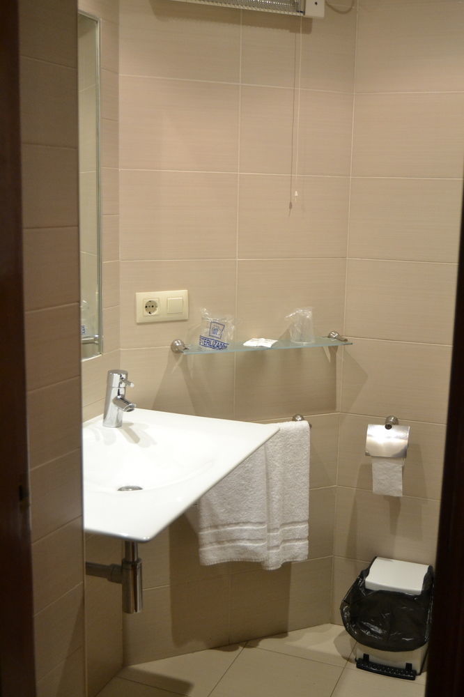 Hotel Vilagarcia Вильягарсия-де-Ароса Экстерьер фото