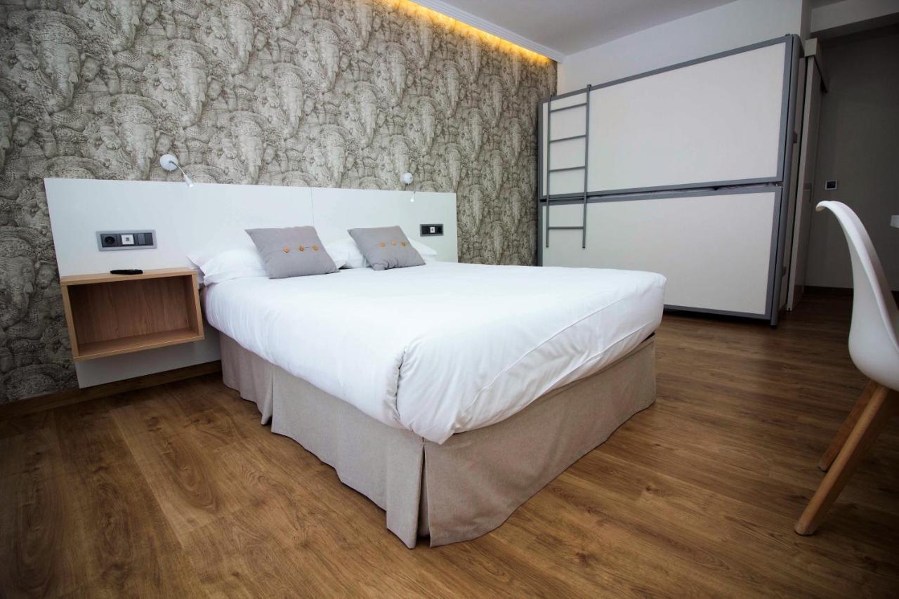 Hotel Vilagarcia Вильягарсия-де-Ароса Экстерьер фото